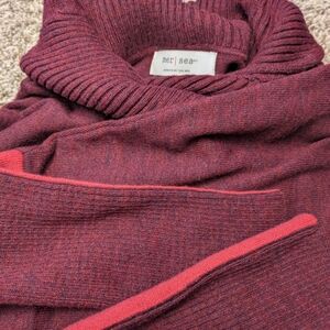 Mer Sea "Burgundy-Lipstick" Travel Turtleneck Sweater One Size Slit Sides